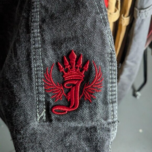 GRAIL JNCO early 2000s baggy embroidered jorts in pristine condition - Picture 3 of 7